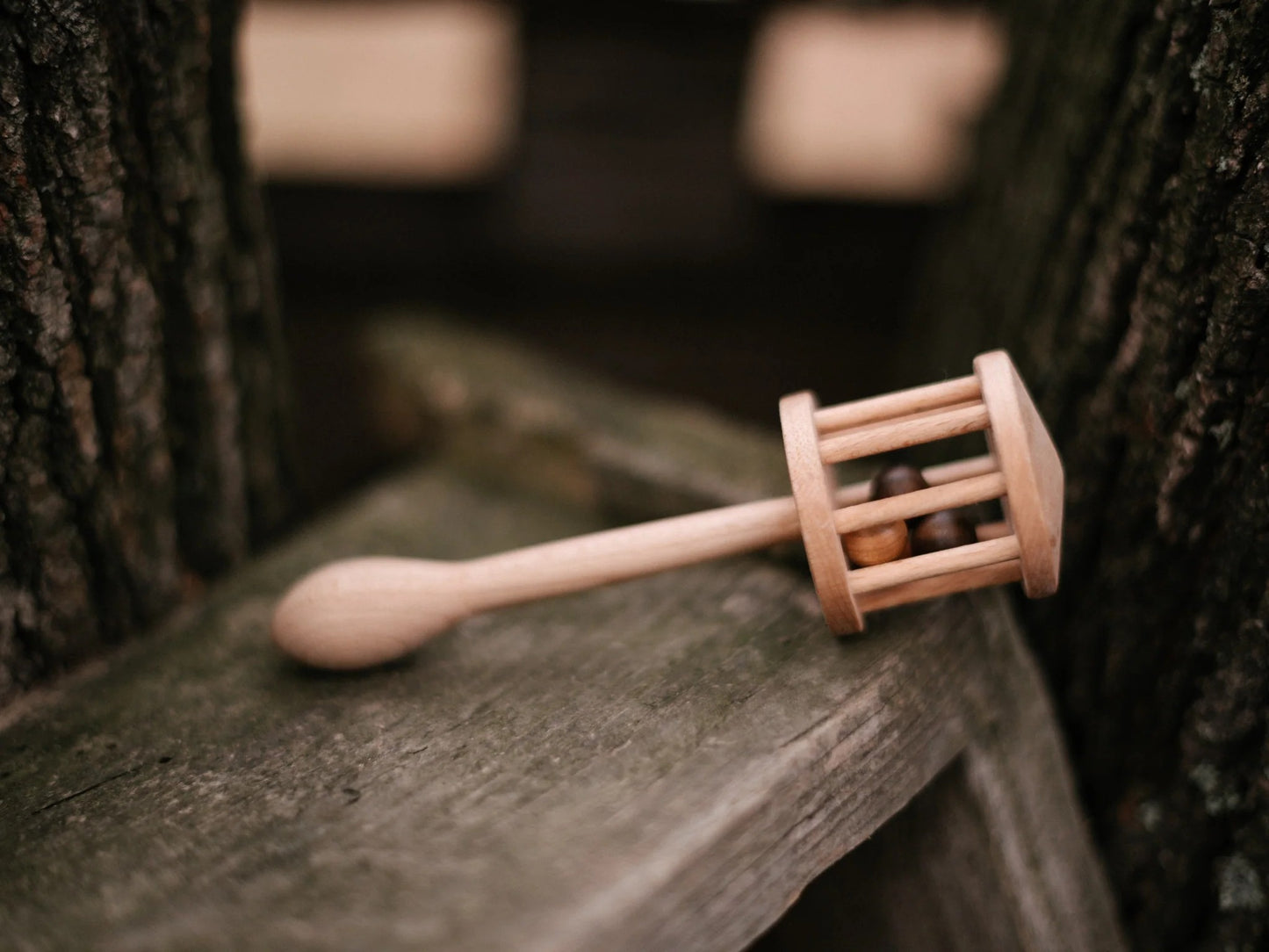 hochet en bois au son doux